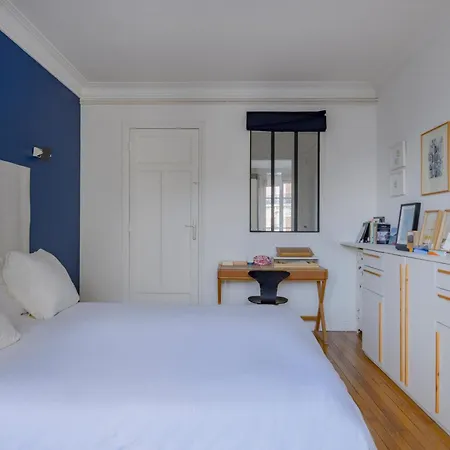 Les Amandiers Apartment Paris