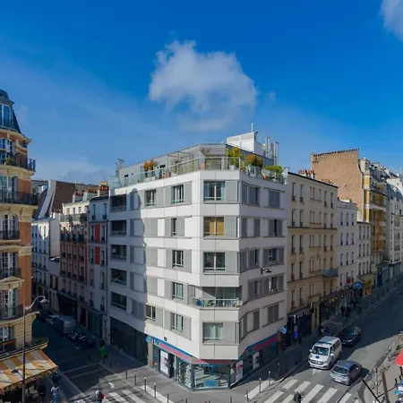 Les Amandiers Париж